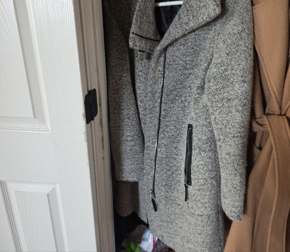 Calvin Klein Women's Black and Gray Trench Coat - Picture 3 of 3